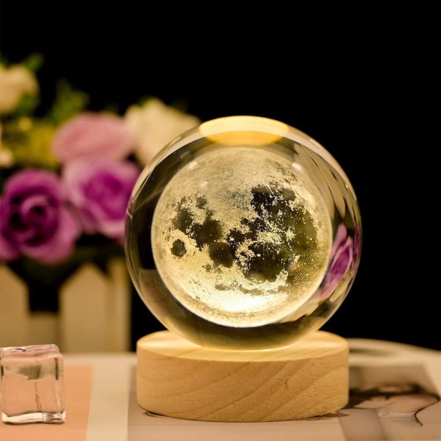 3D Crystal Moon Lamp with Wooden Base, Night Light Crystal Ball for Bedroom Decor, Cute Aesthetic Lamp, Perfect Gift Idea, Moon Lamp Crystal Ball Night Light for Kids & Adults