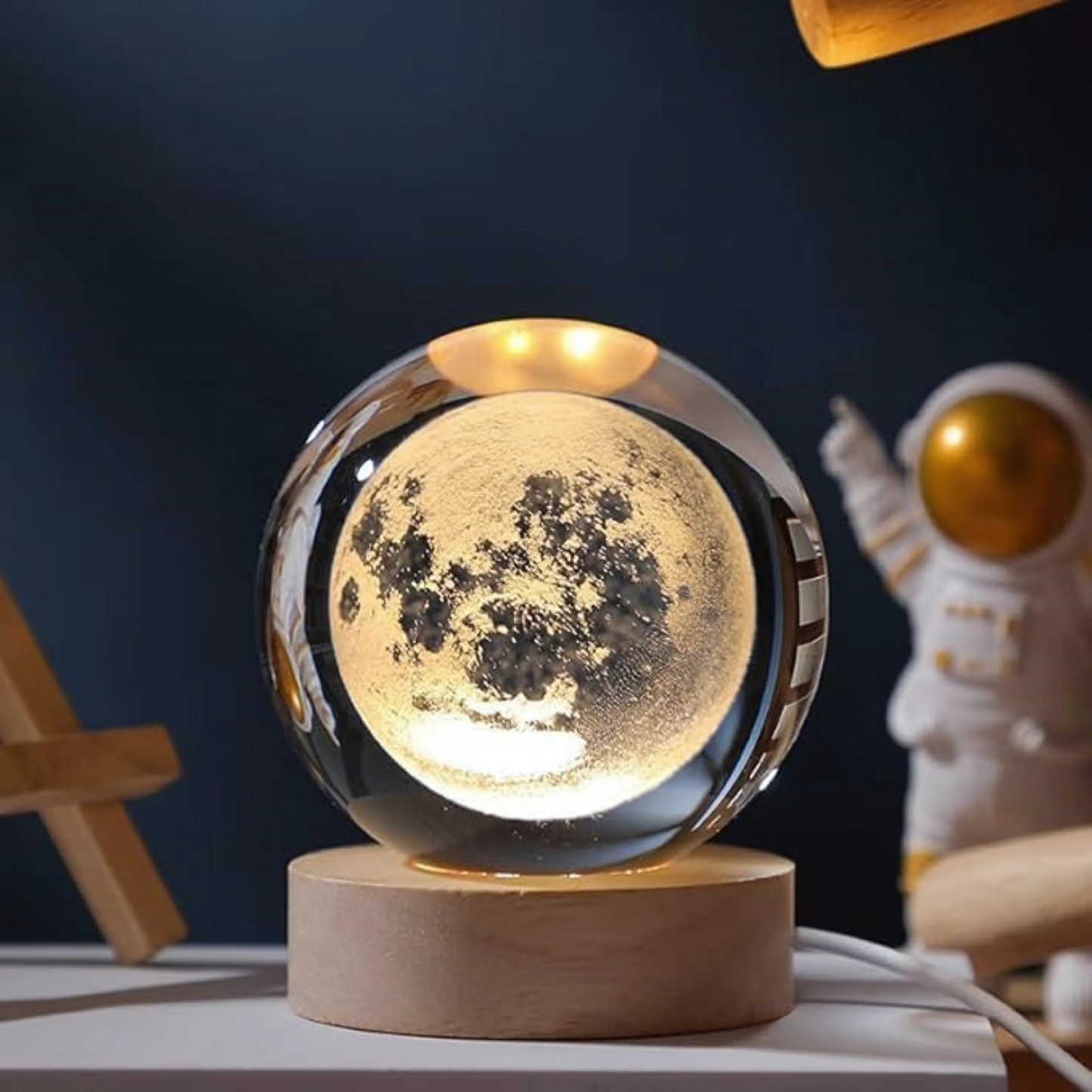 3D Crystal Moon Lamp with Wooden Base, Night Light Crystal Ball for Bedroom Decor, Cute Aesthetic Lamp, Perfect Gift Idea, Moon Lamp Crystal Ball Night Light for Kids & Adults